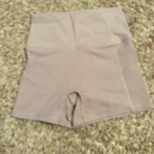 Light pink aerie spandex